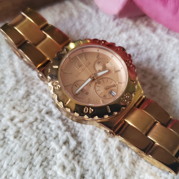 Michael Kors MK-5499 Rose Gold Dial Chronograph Women's Watch New Battery! J-493 - Picture 3 of 11
